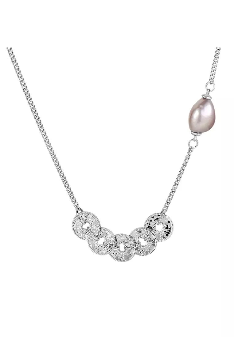 Buy Lara Elegant Pearl Lockbone Chain 2025 Online | ZALORA Philippines