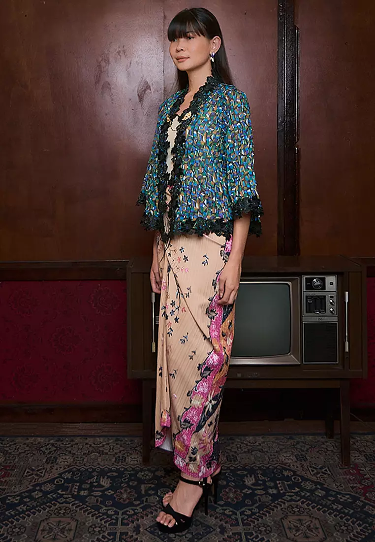 Buy MASLEA Kebaya Kesuma Top 2026 Online | ZALORA