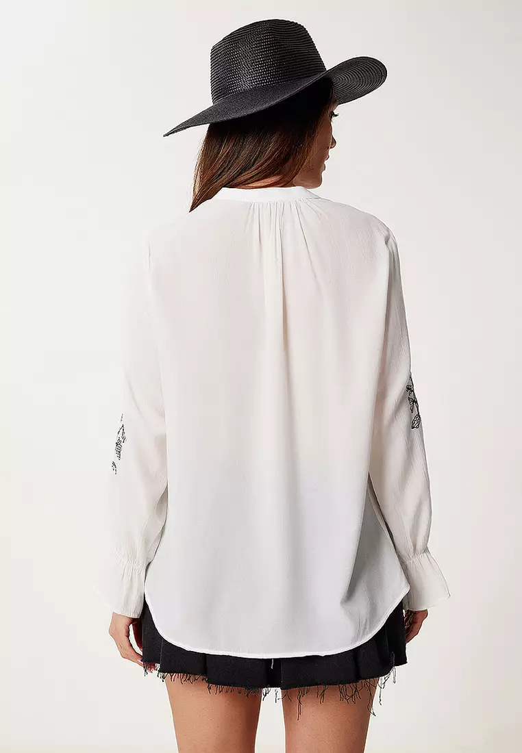 Embroidery Embroidered Linen Blouse