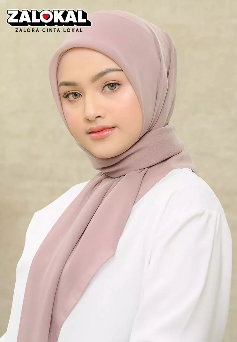 Polly Cotton (Hijab Segiempat Bella Square) Soft Purple