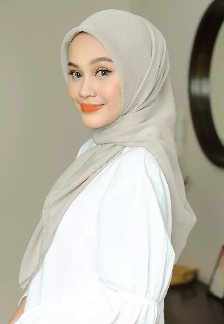 Kirana Paris Plain Japan Whisper Green