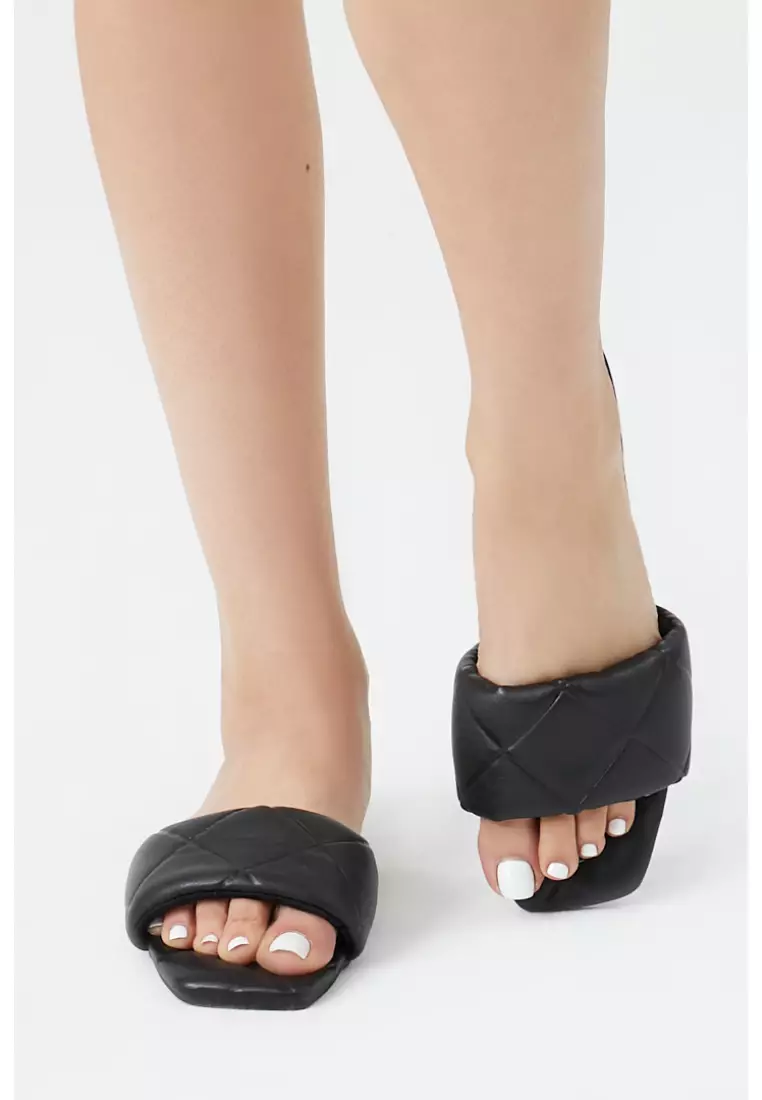 Forever 21 black sandals cheap