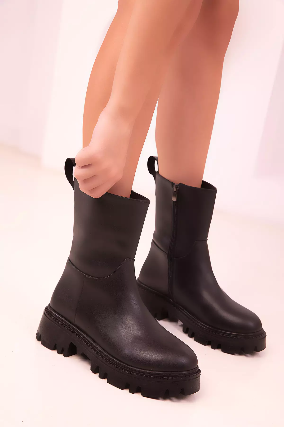 Round Toe Platform Ankle Boots