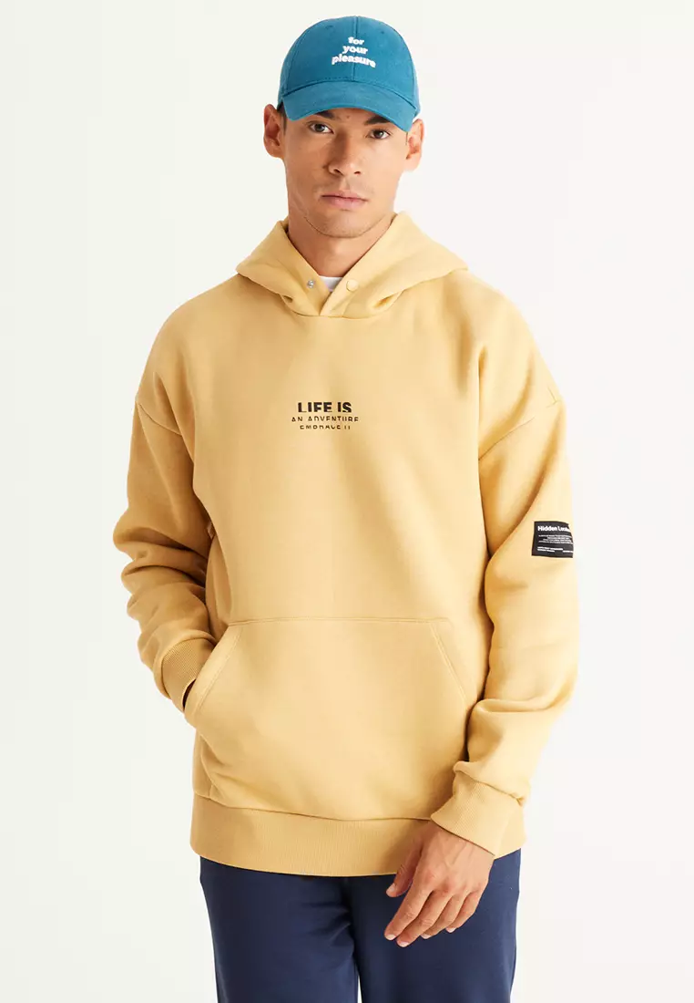 Hooded Fleece Sweatshirt