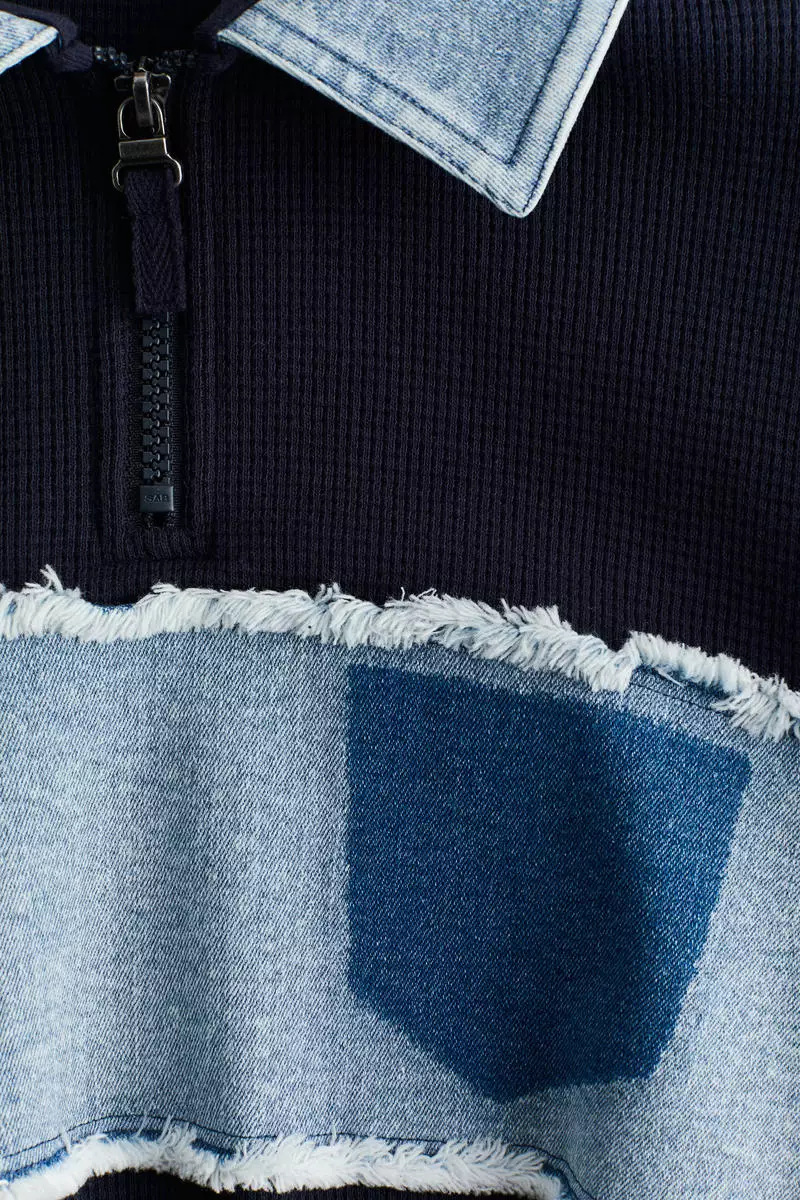 Motif-detail zip-top sweatshirt