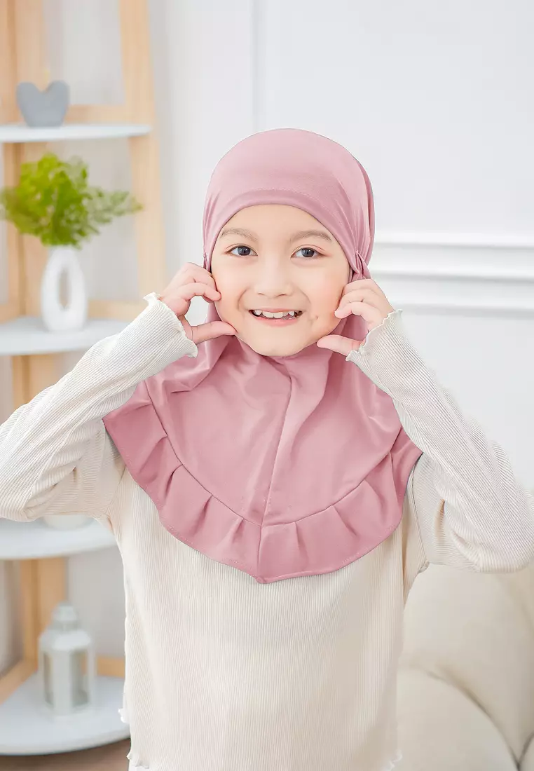 Cotton Bee - Ziva Ruffle Instan | Hijab Instan Anak | Kerudung Jilbab Bergo Tali Anak - Blooming Pink - L