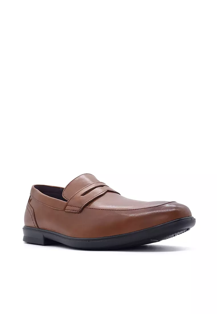 Hush puppies tan formal on sale shoes