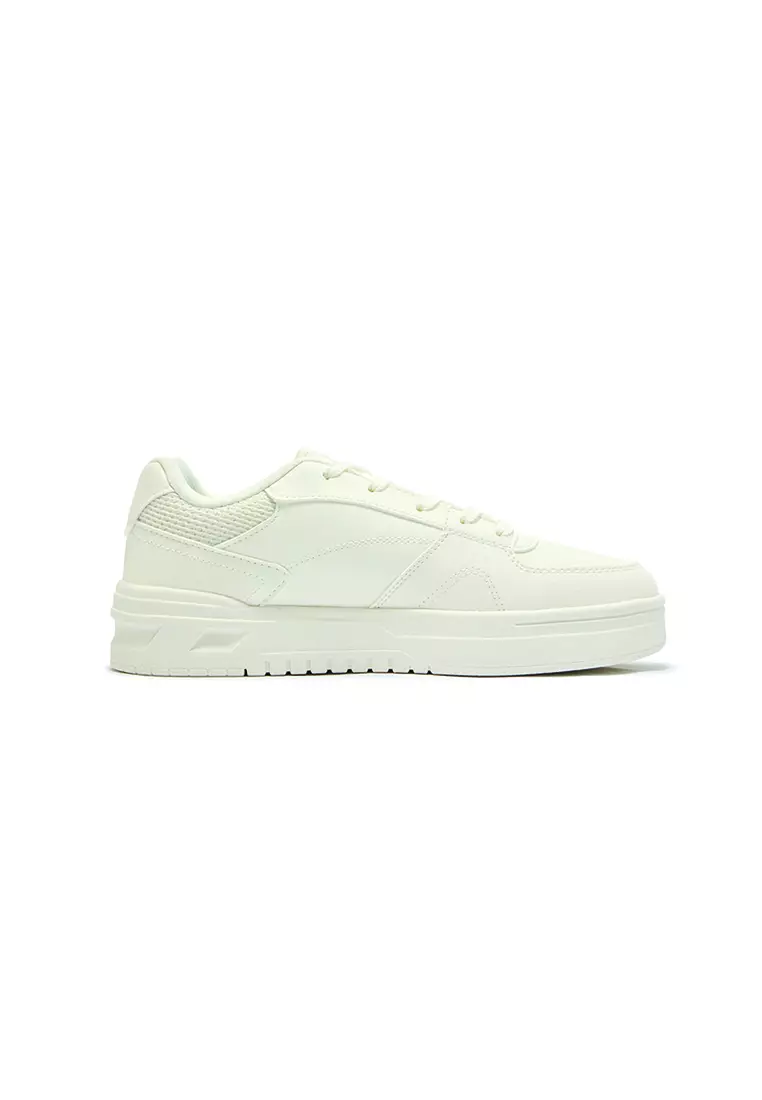 Women’s Skateboarding Shoes in Egret/Oat Milk