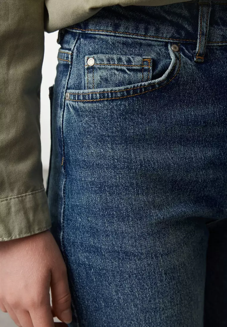 High Waist Slim Mom Jeans