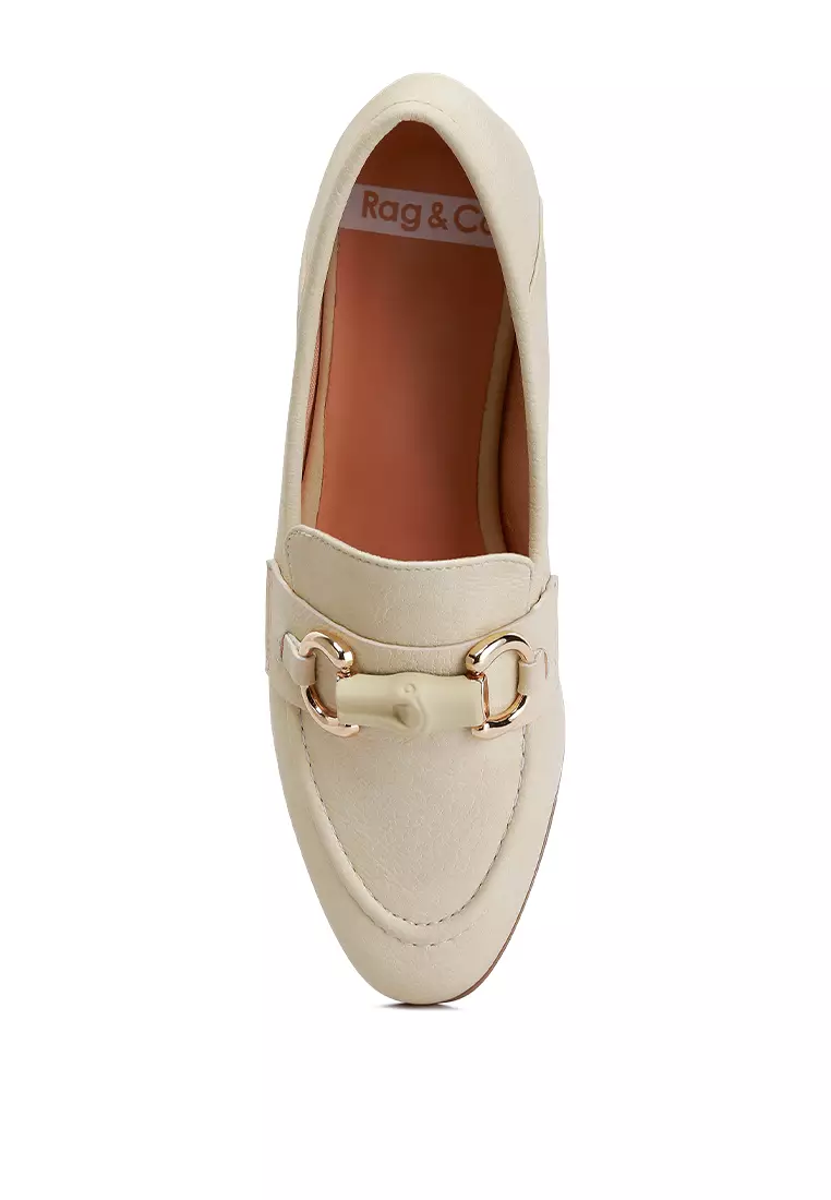 Sepatu Loafer Berhias Horsebit Krem