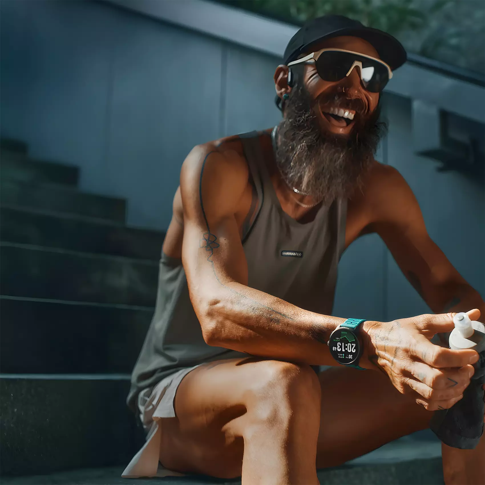 Suunto Race 2 - Jam Tangan Unisex - Dark Brushed Titanium Striped Two-Tone Black Silicone Strap - SS051202000