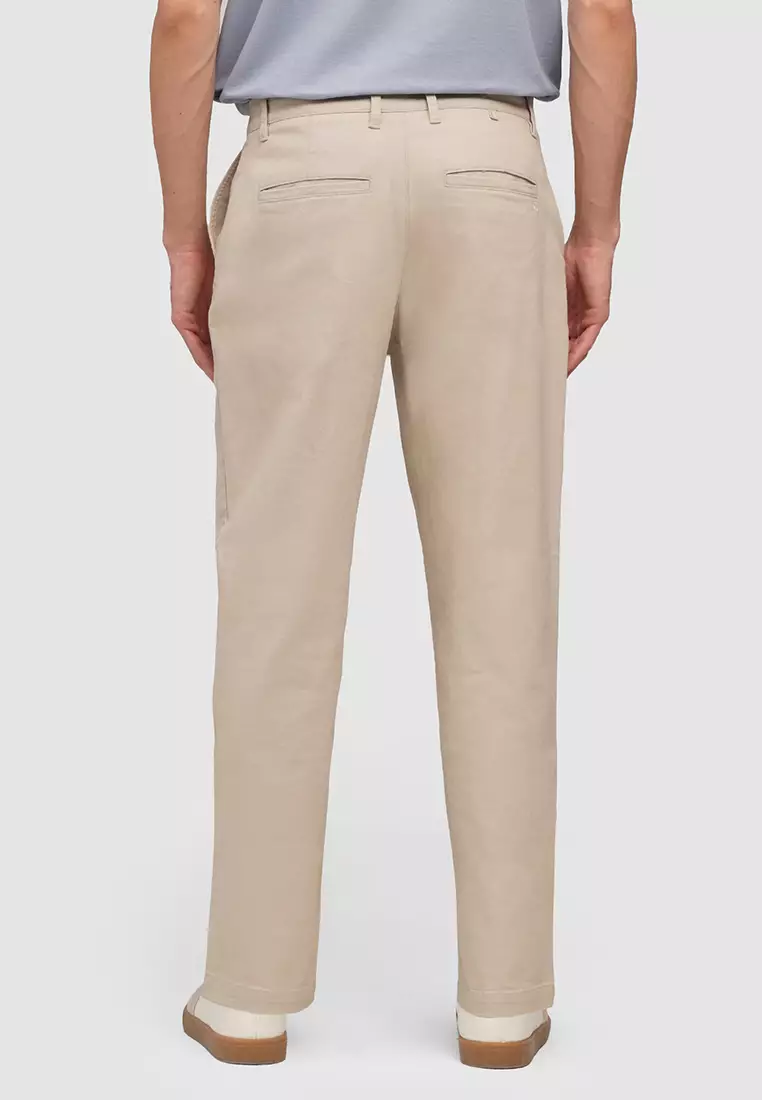 Comfort Slim Chinos