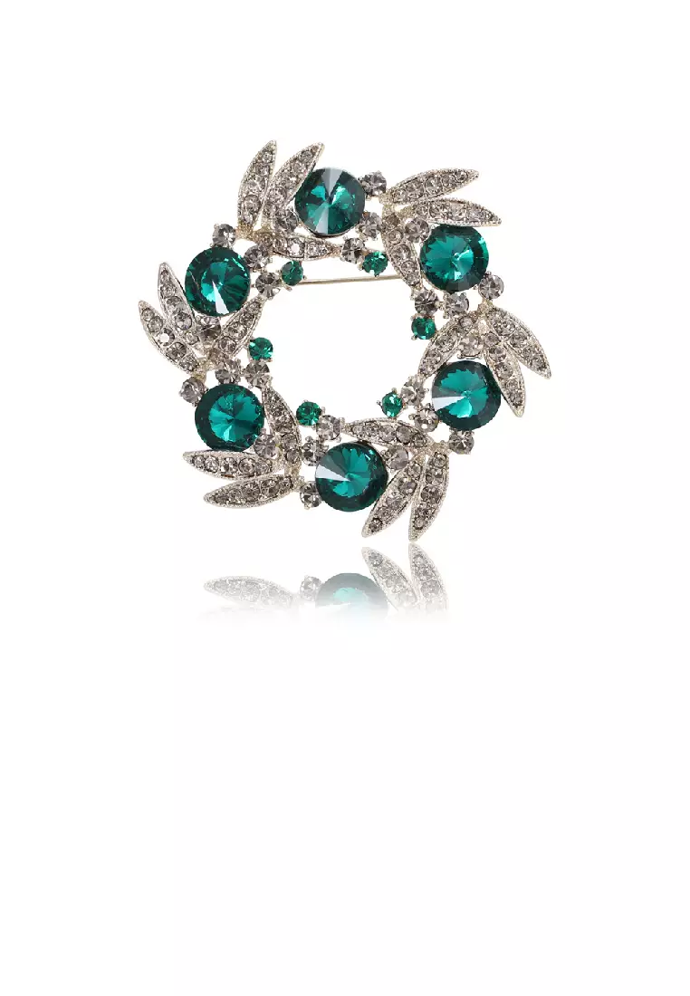 Gold wreath new arrivals brooch
