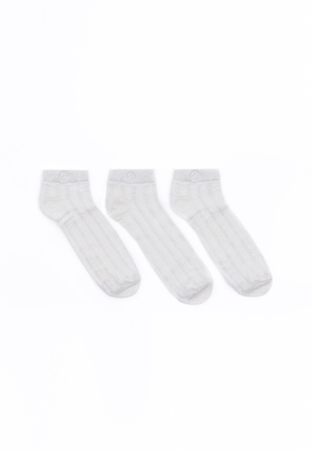 1 People white Modal Cable-Knit Ankle Socks in All White E7EC8AA1FCC7EEGS_1