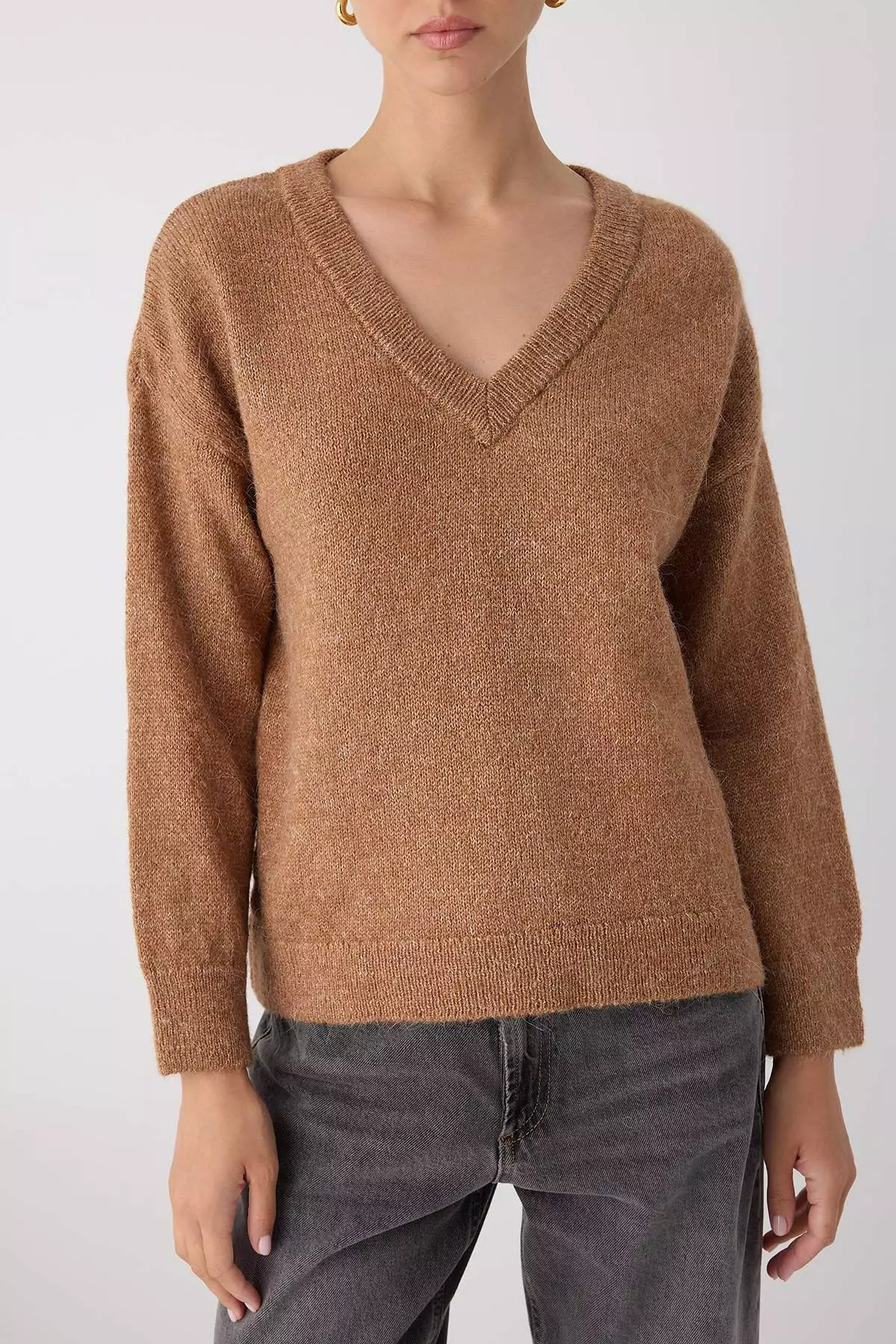 米色羊駝毛混紡闊管針織毛衣