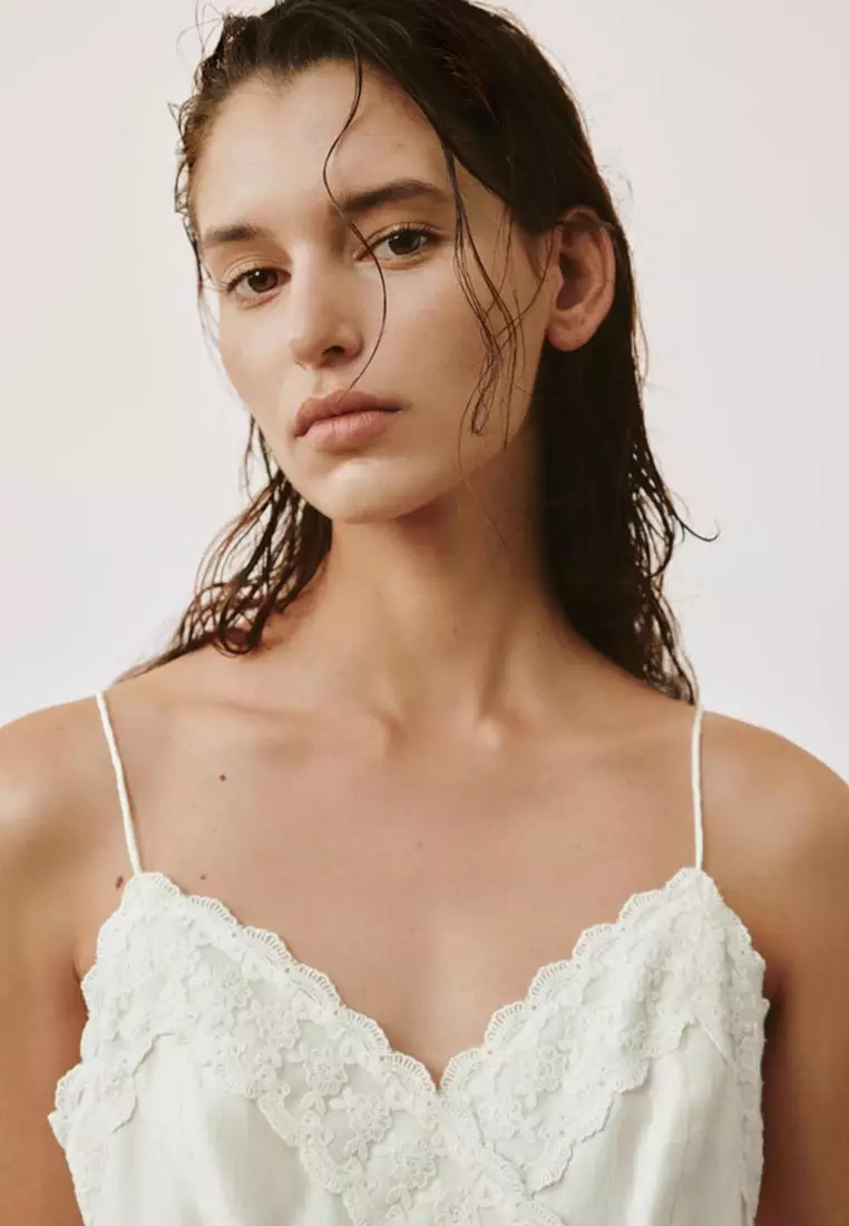 Crisscross Fitted Camisole Top with Floral Lace Detail in Lyocell