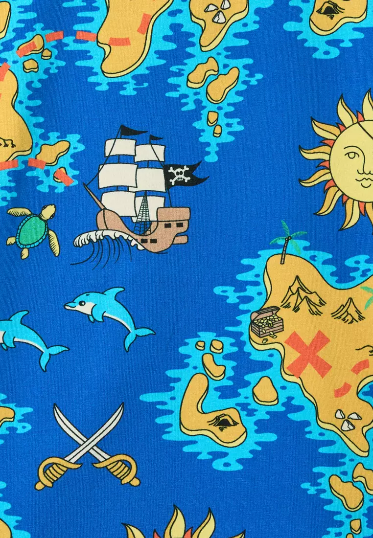 Shorts with pirate map