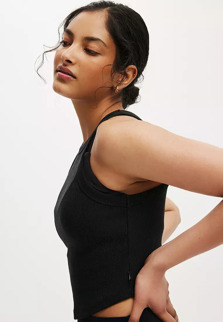 Active Rib Curved Hem Tank Top