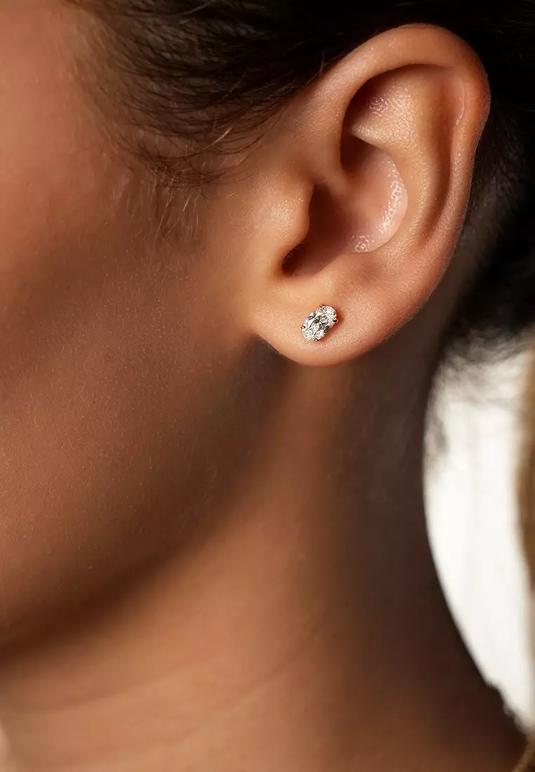 0.86ct TDW Refined Oval Lab Grown Diamond Stud Earrings in 14K Yellow Gold D/E-VVS/VS