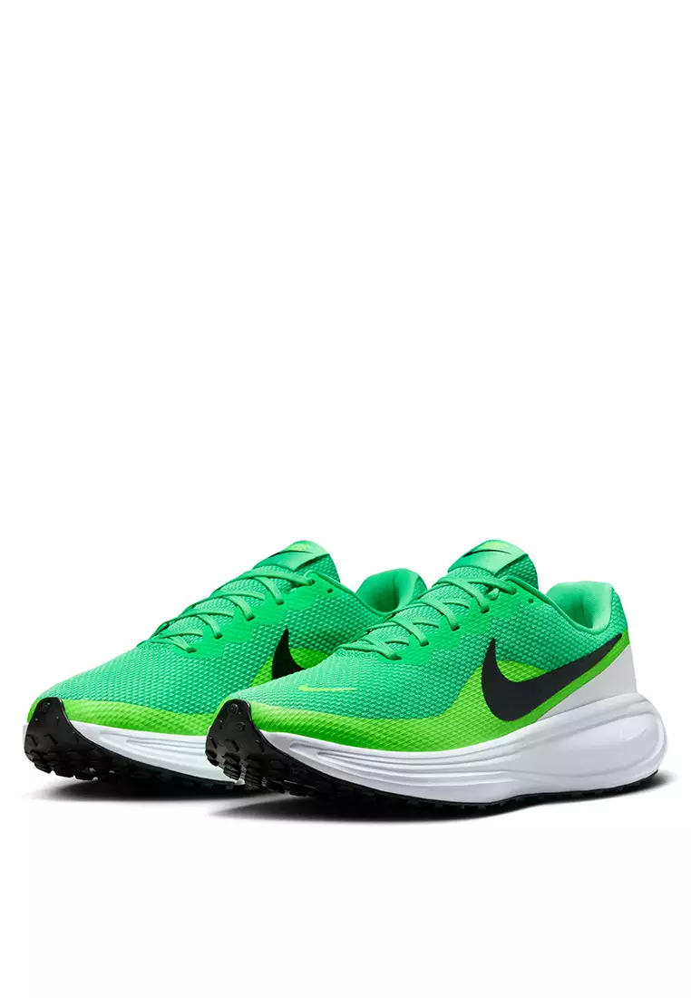 Nike Revolution 8
