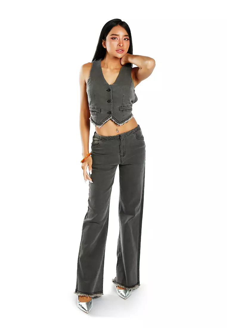 Flared Denim Jeans In Washed Black