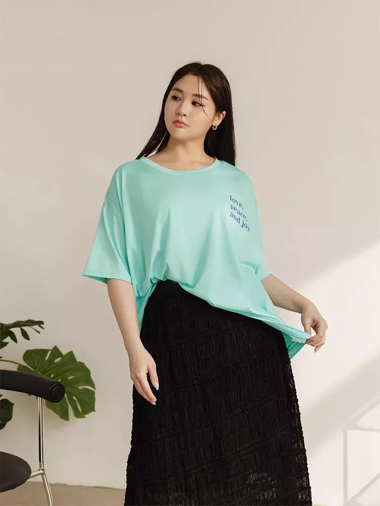 雲朵自訂款-涼感．英文字母長版T恤上衣《AB19582》