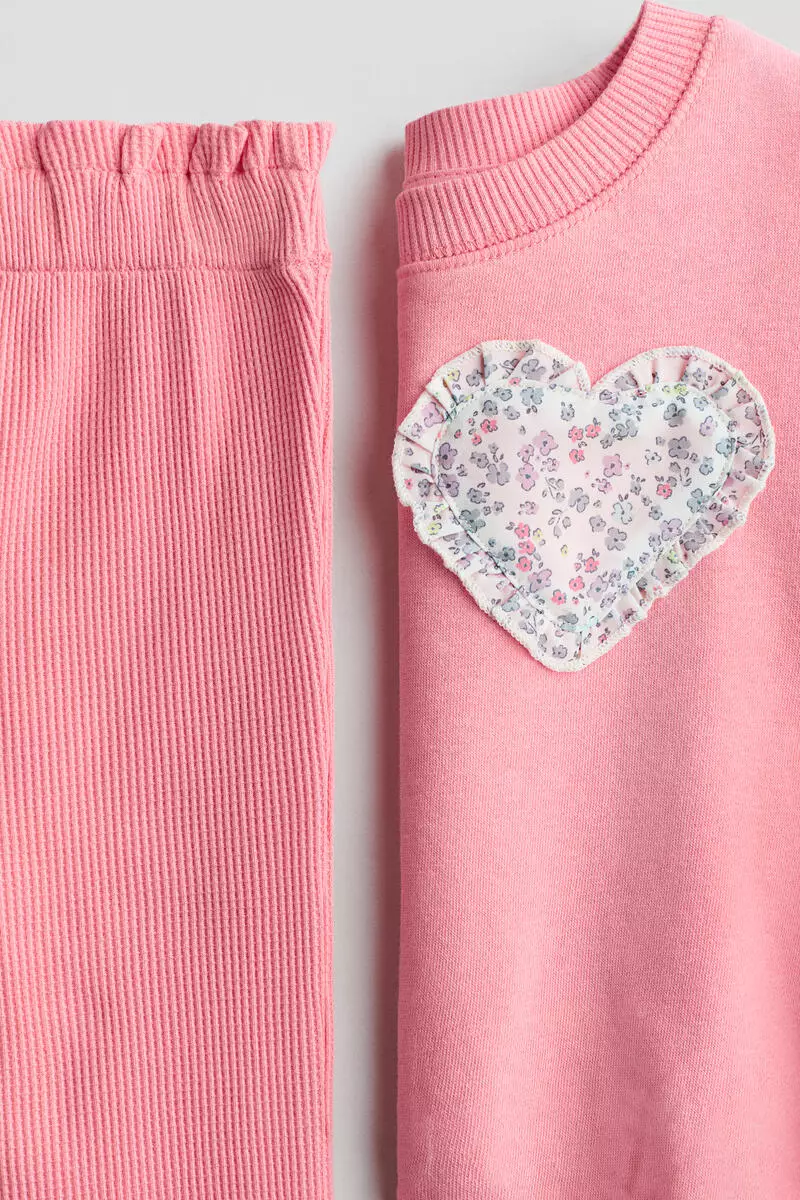 2-piece motif-detail set