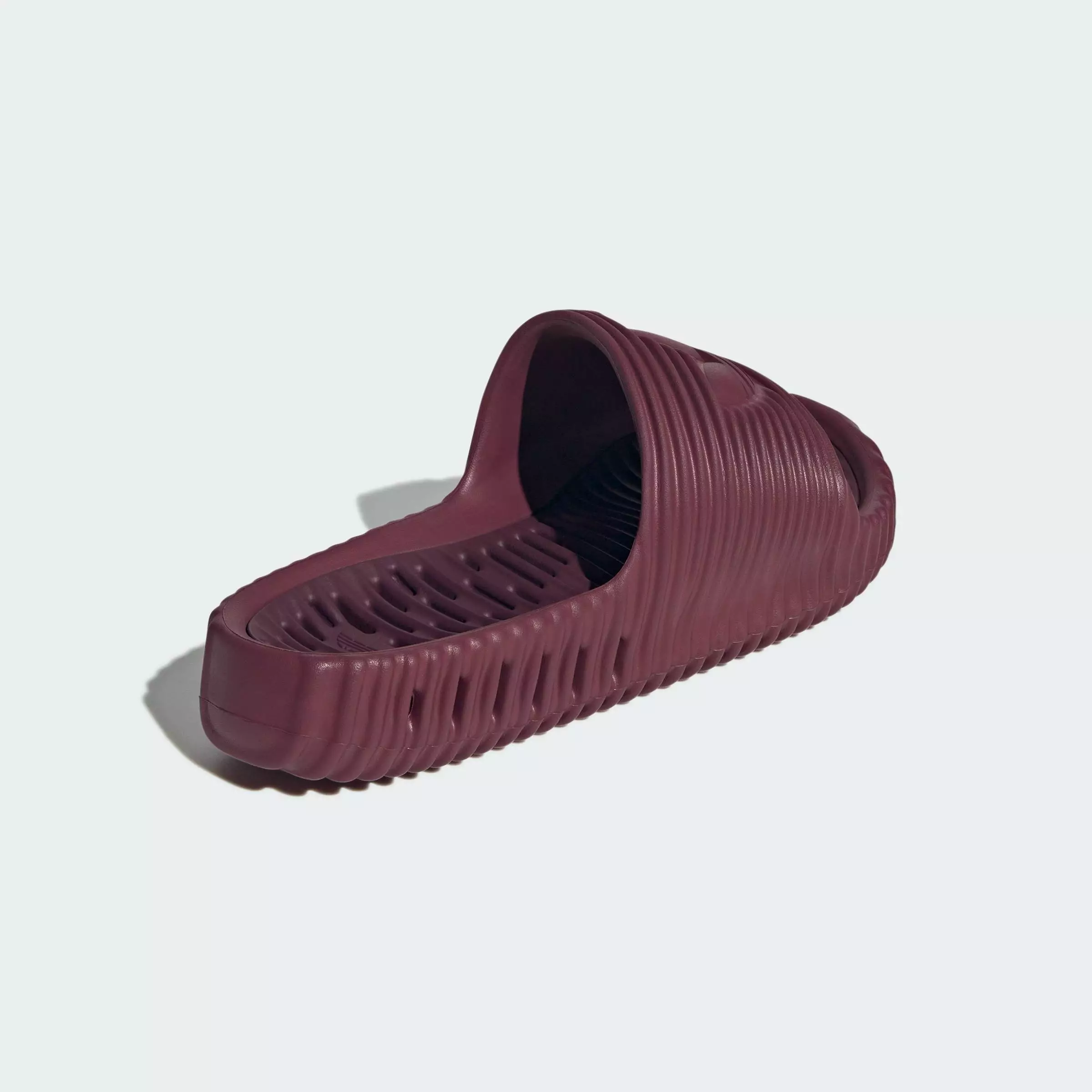 Lifestyle Adilette 25 Slides Unisex Burgundy JR3616