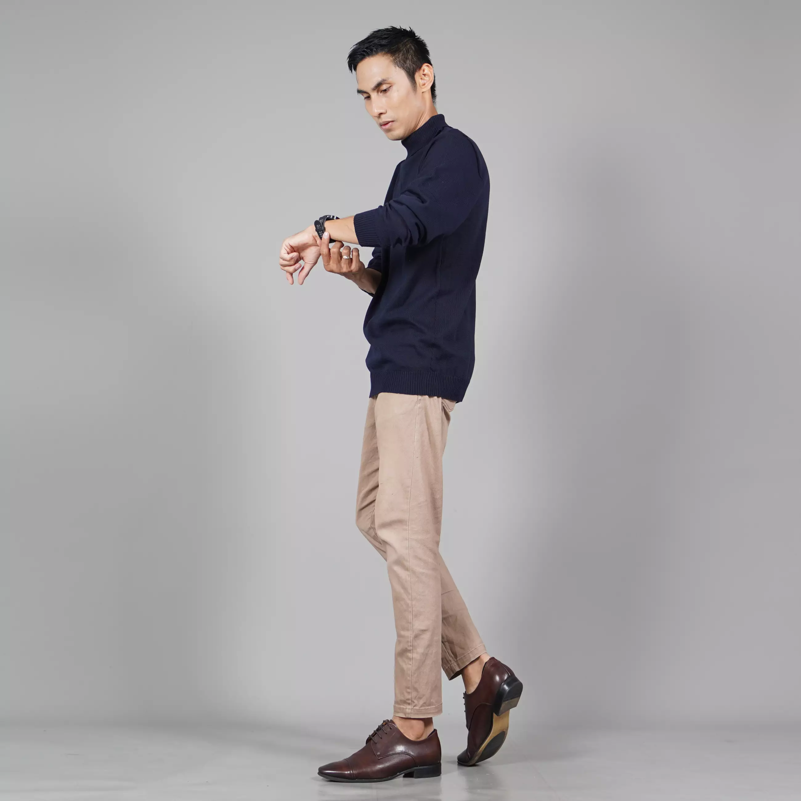 JEHOON Sweater Rajut Leher Tinggi Pria Knit Outer Turtle Neck Pria - NAVY