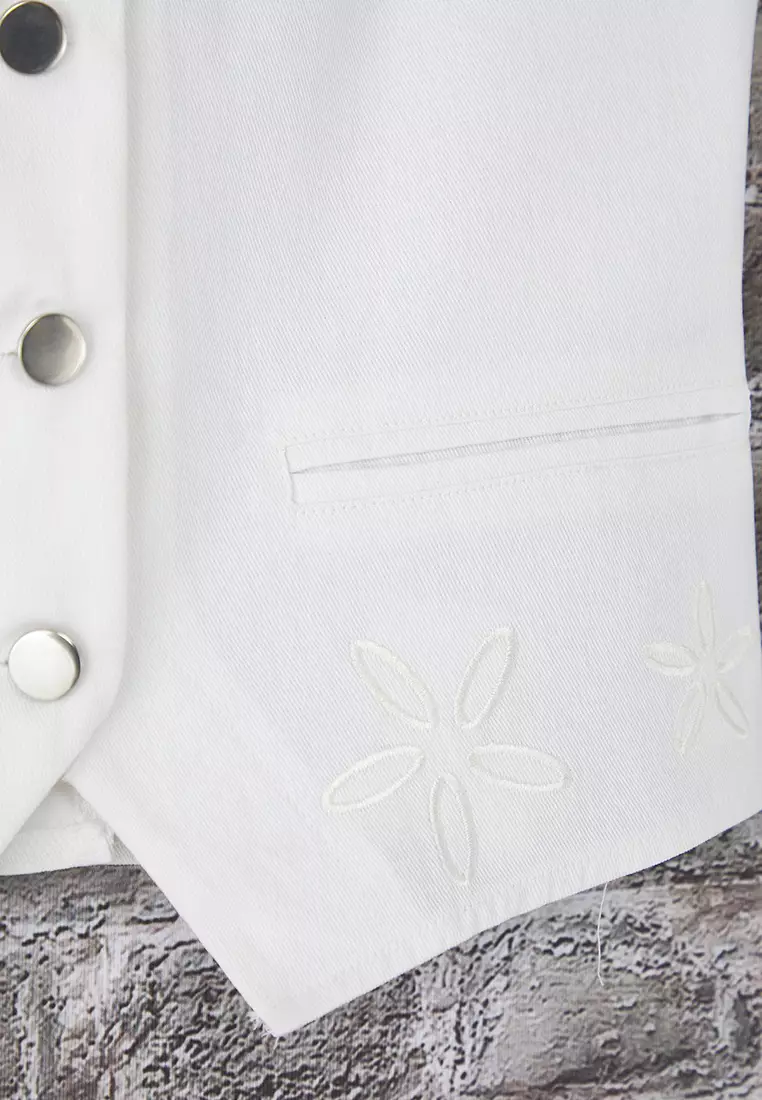 White Fitted Embroidered Cotton Woven Vest Twoss25Ye00112