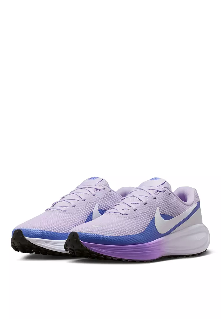Nike Revolution 8