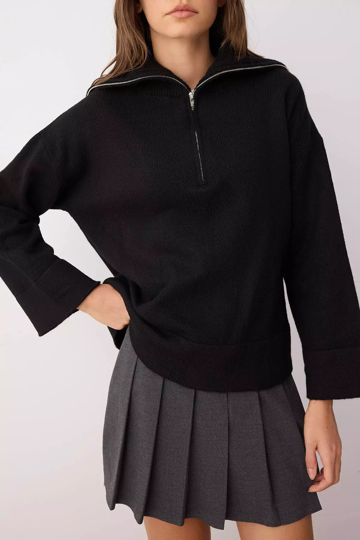 Black Wide Fit Soft Textured Zippered Knitwear Sweater