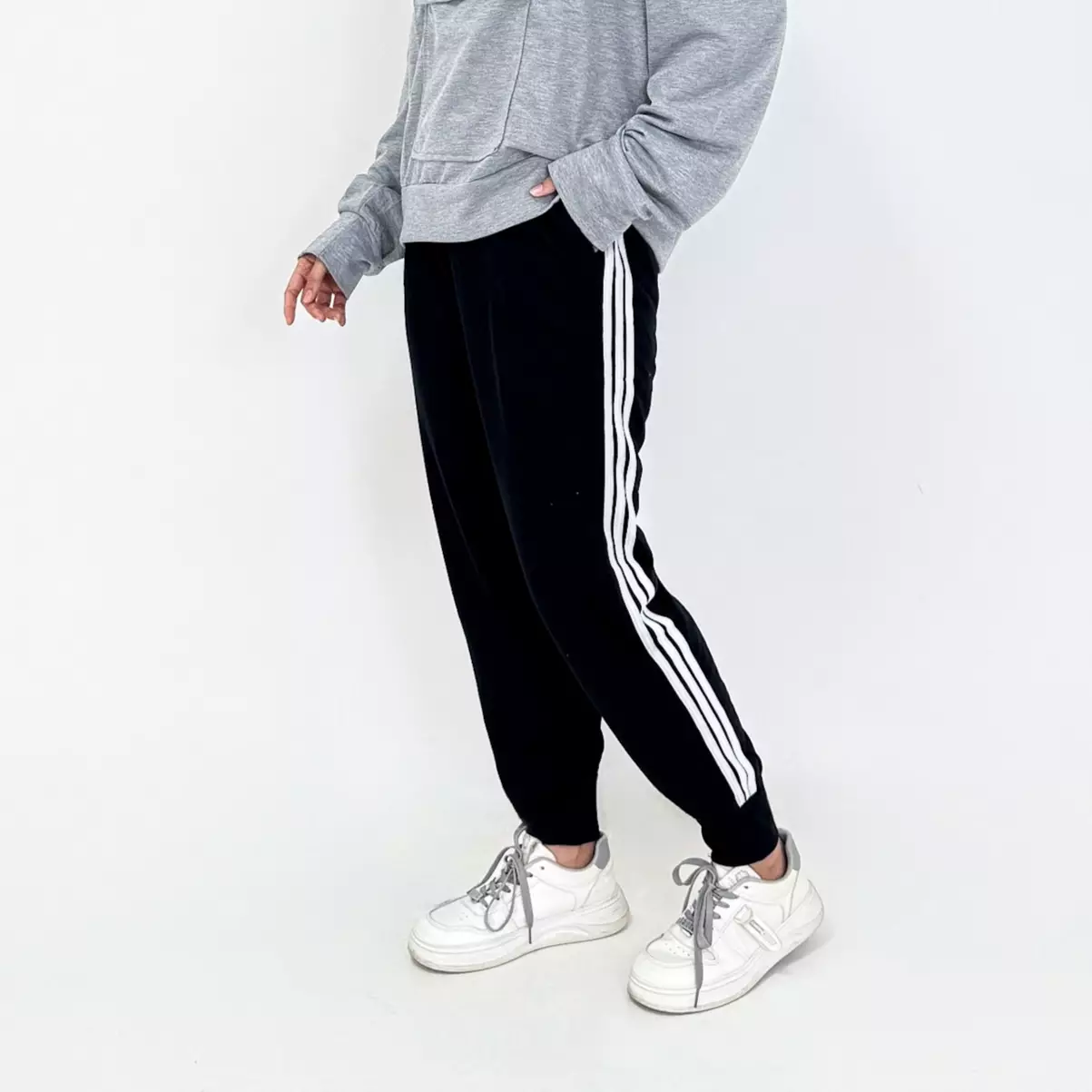 Jogger Running Pants Raisa HITAM Celana Panjang Olahraga Wanita