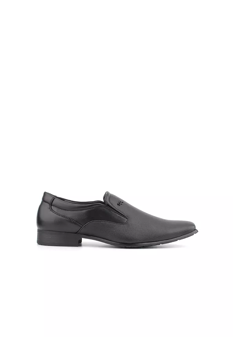 Zalora deals formal shoes