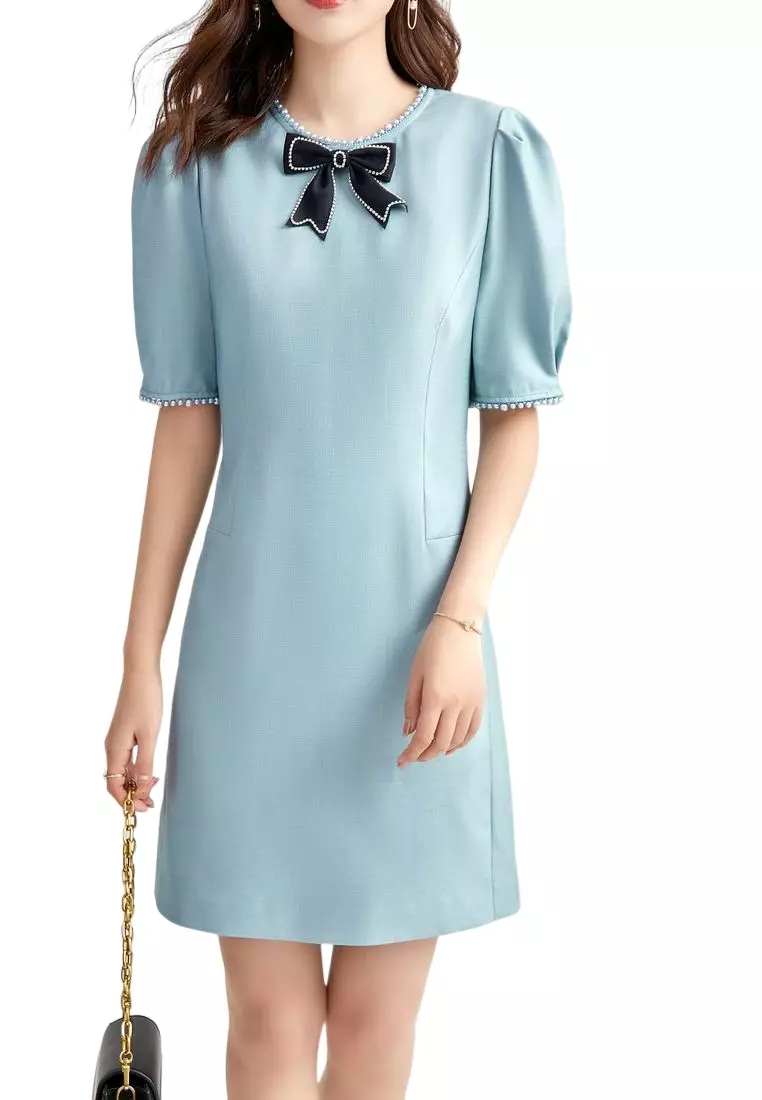 Elegant Pearl Bow Decorative Dress