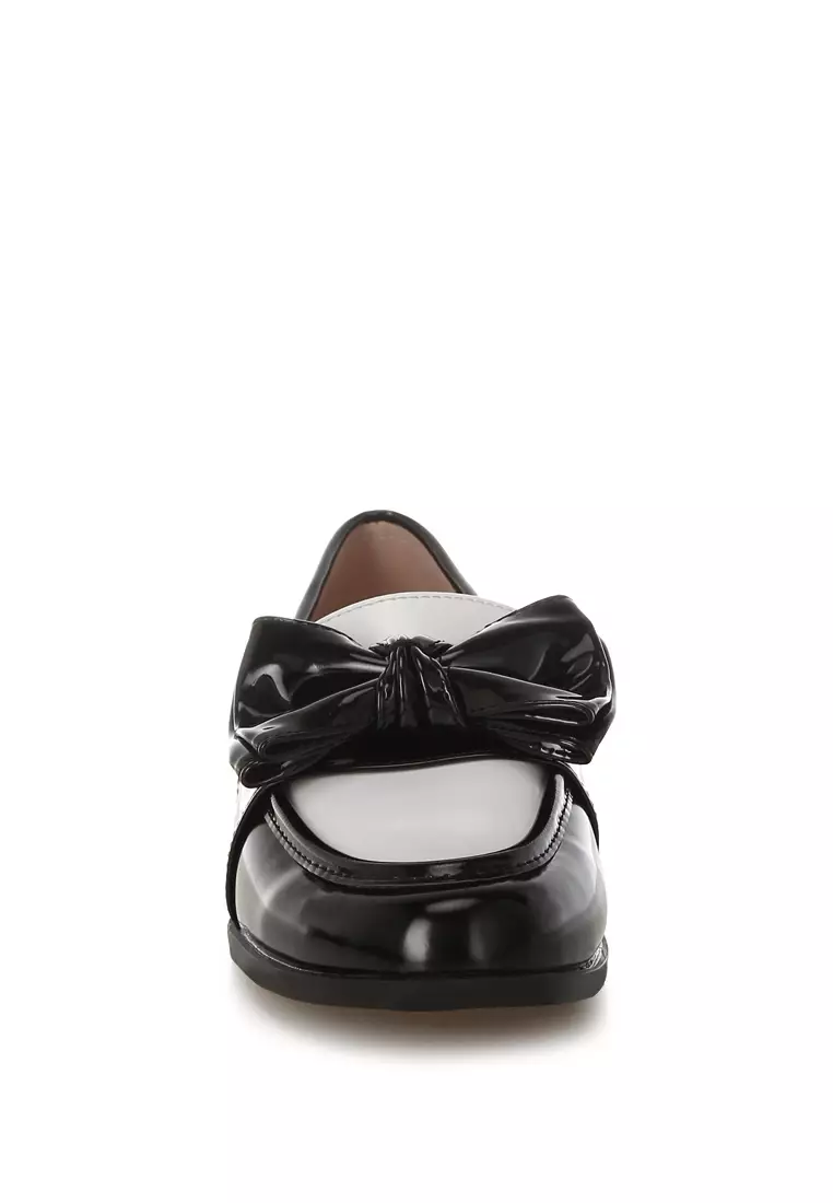 Sepatu Loafer Chunky Bow Klasik Warna Hitam/Putih