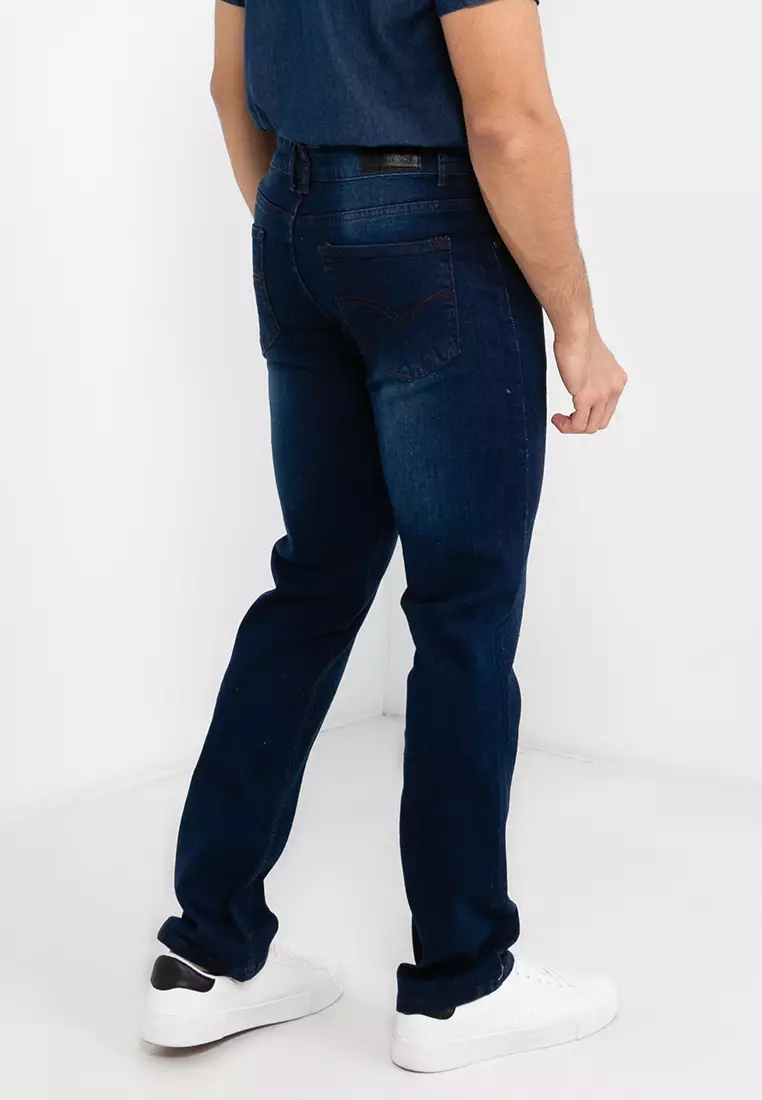 Straight Cut Stretchable Jeans