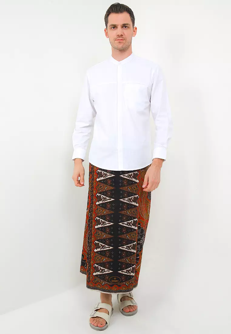 Sarung Batik Semi Tulis Danurwenda Red