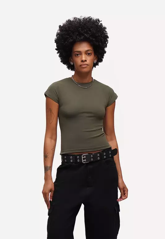 Capped Sleeve Slim T-Shirt