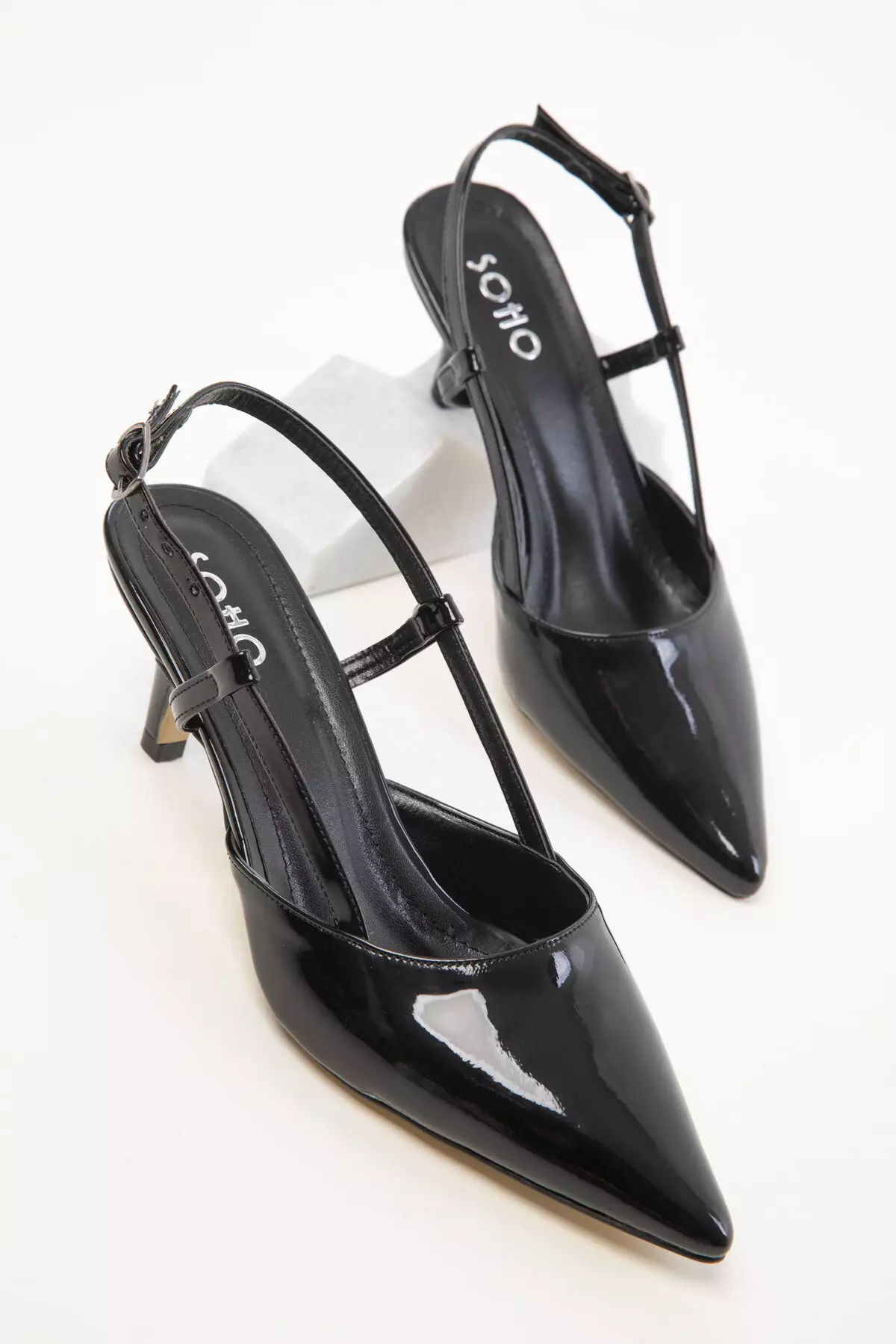 Black Patent Leather Women's Classic Heeled Shoes 20428