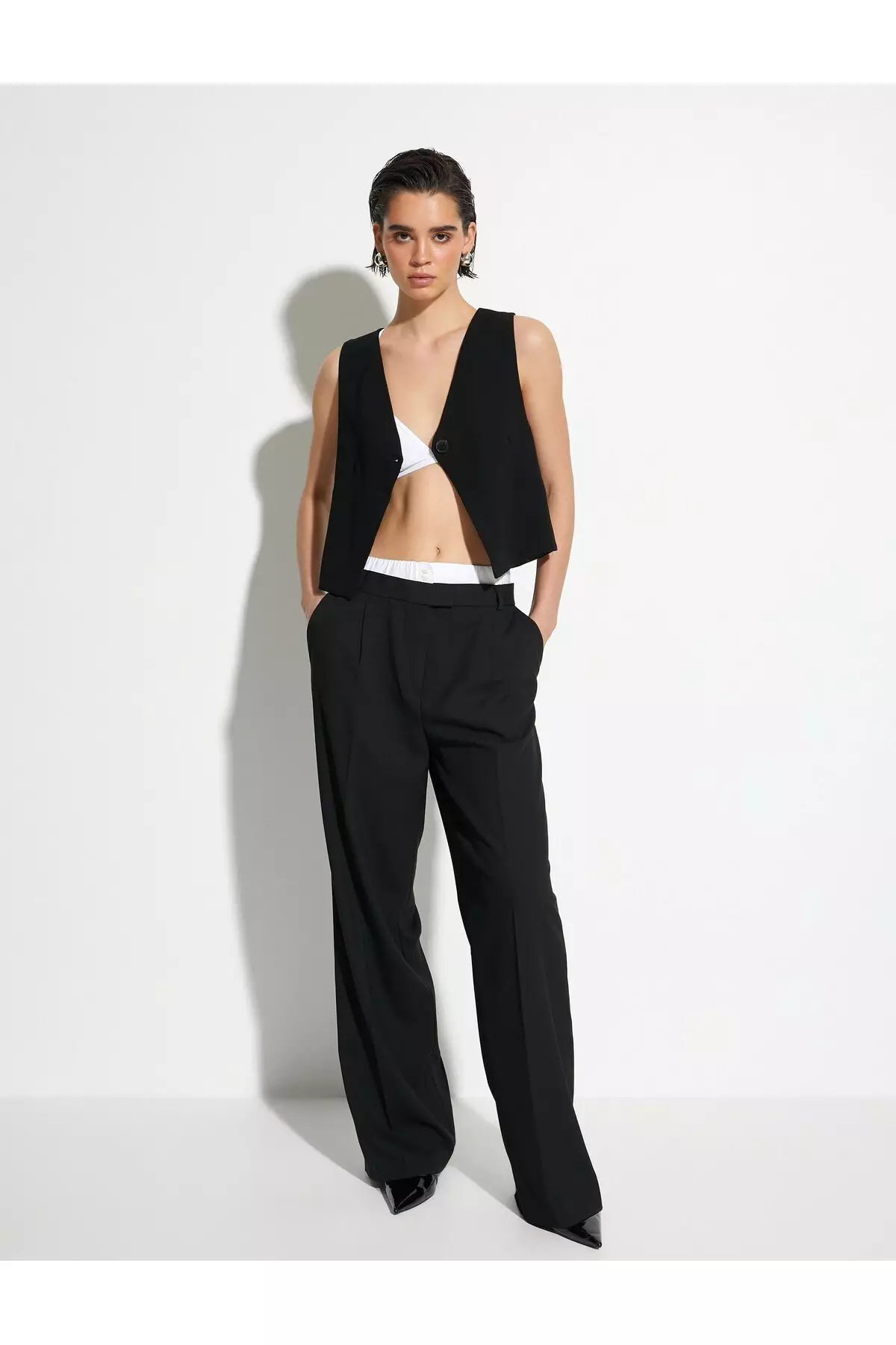 Discount on KOTON  shoes - SKU: V Neck Single Button Vest