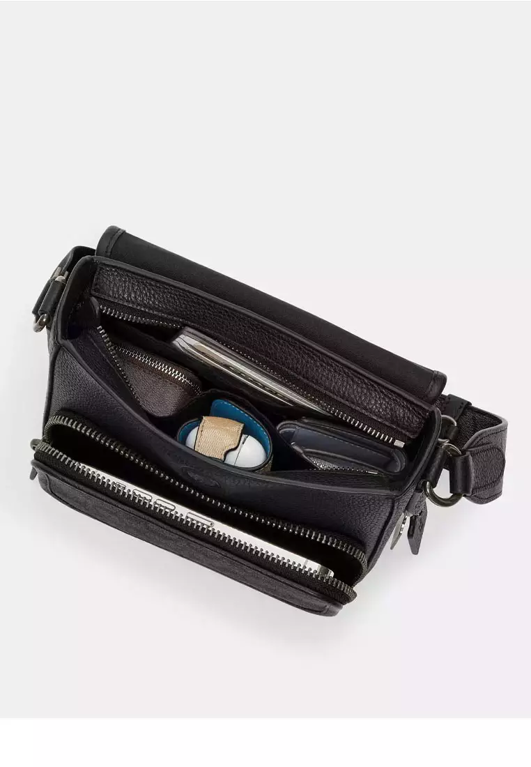 Sullivan Flap Crossbody Bag In Signature Canvas