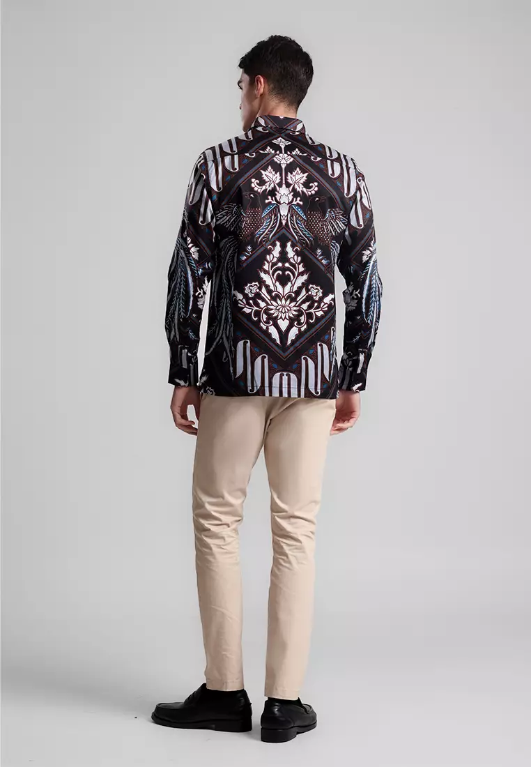 MANZONE - Kemeja Batik Lengan Panjang Pria Angsa Modern Fit - Navy Warna Navy