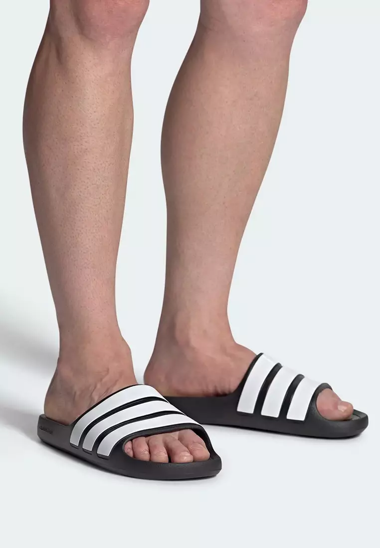 Adilette Flow Slides