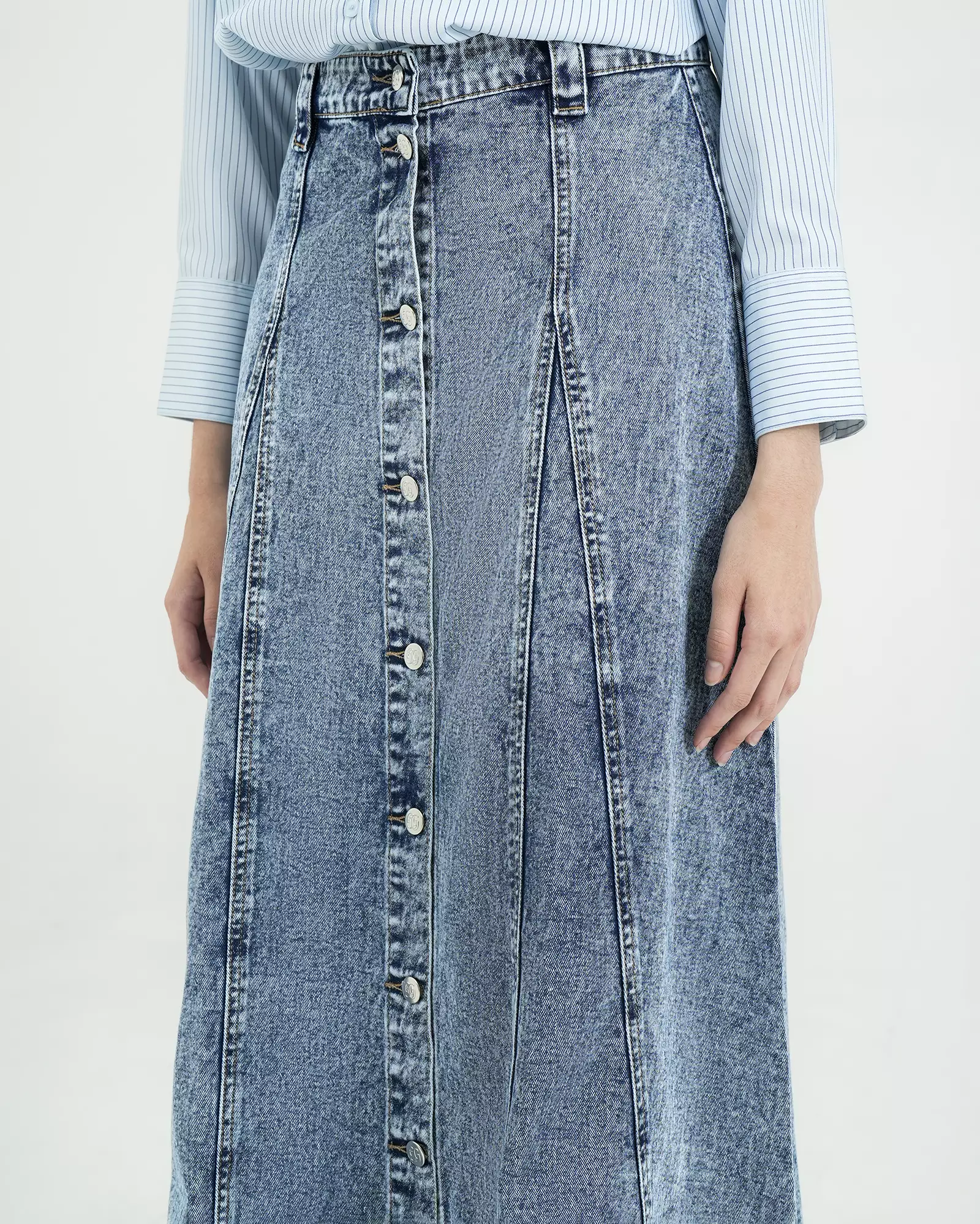 Geulis.id DEIA DENIM SKIRT - Lightdenim