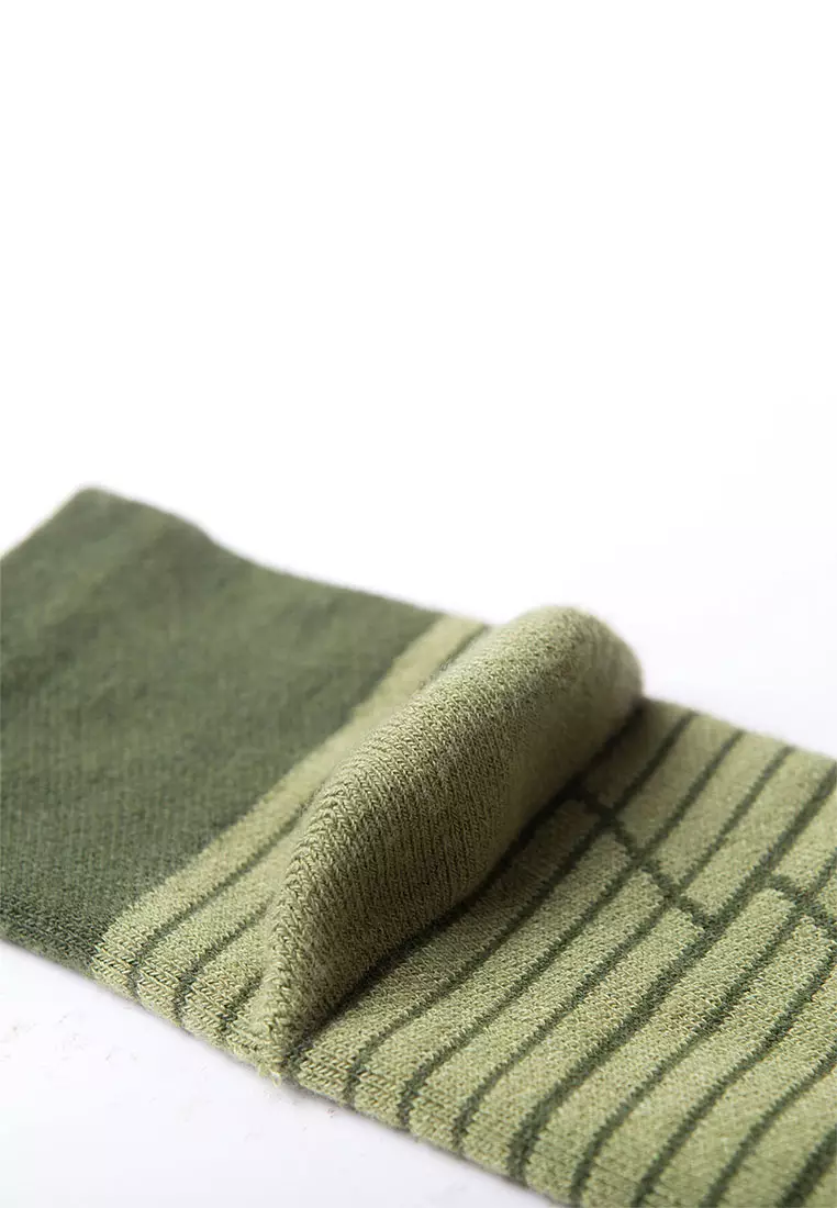 E4819 Sports Toe Socks