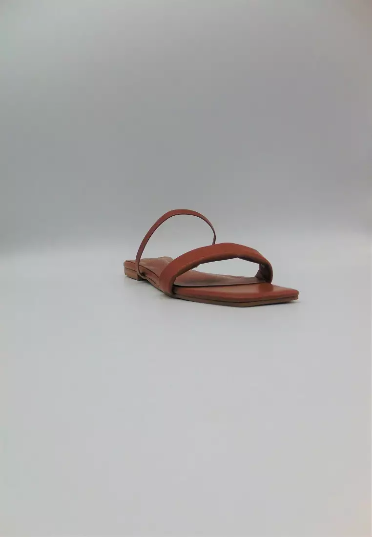 Greta thong sandal deals