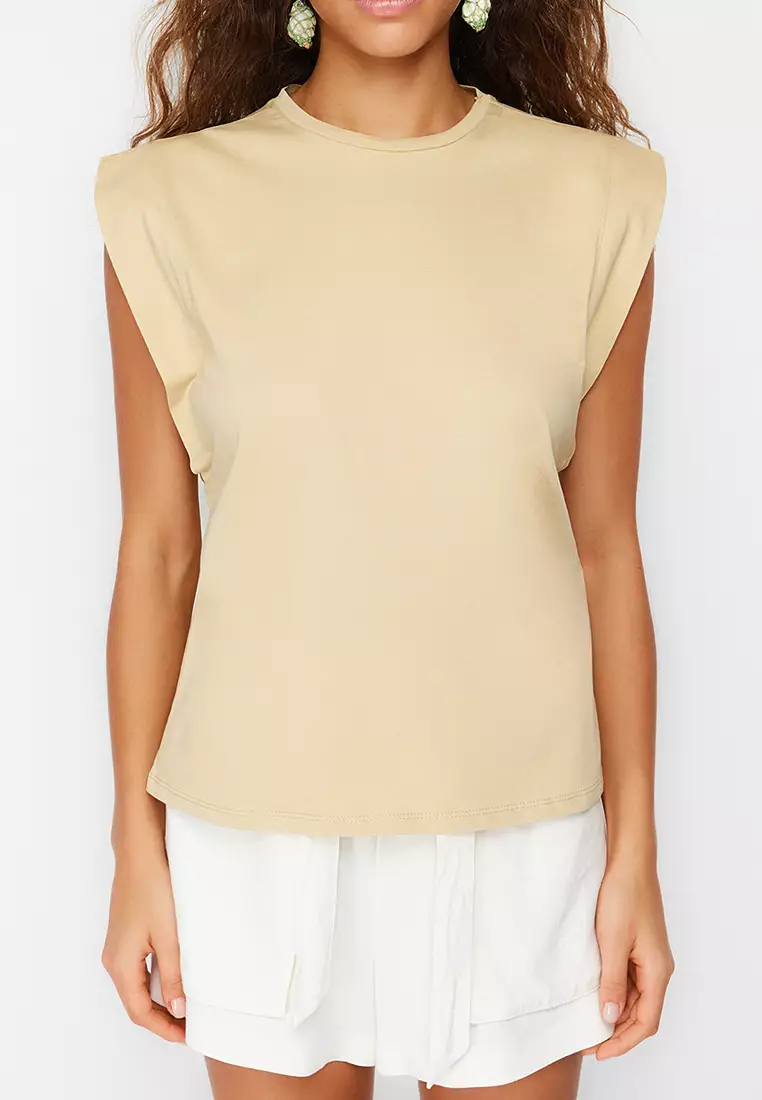 Wide Shoulder Muscle Tank