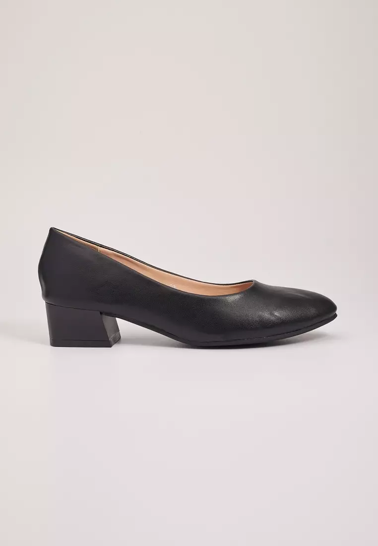 Low heel court shoes best sale