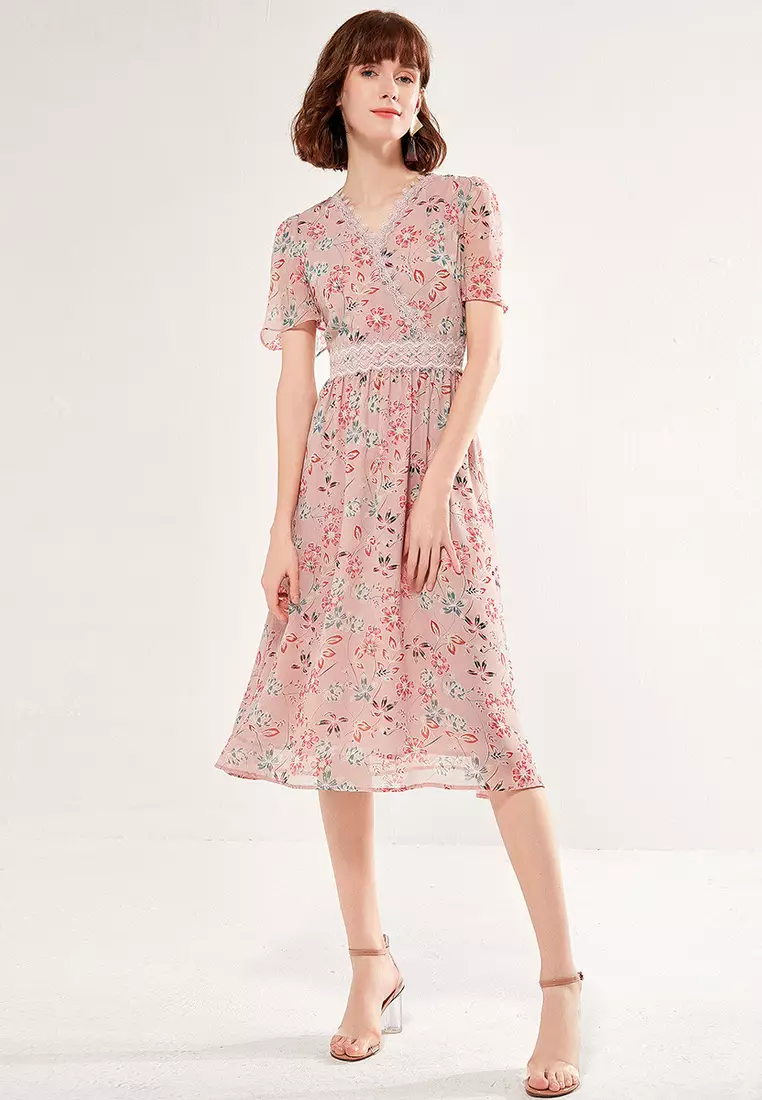 Buy ONX.HK Fashion Lace V-Neck Chiffon Dress 2024 Online | ZALORA